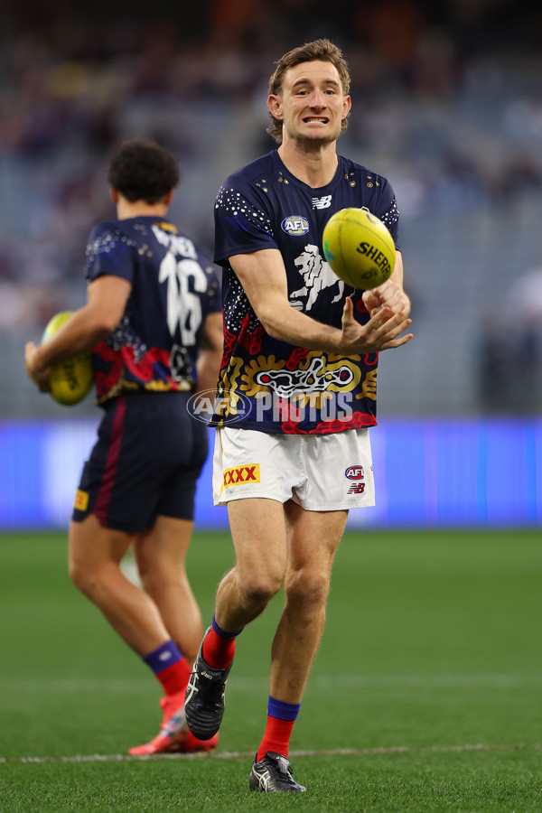 AFL 2025 Round 23 - Fremantle v Brisbane - A-61378406