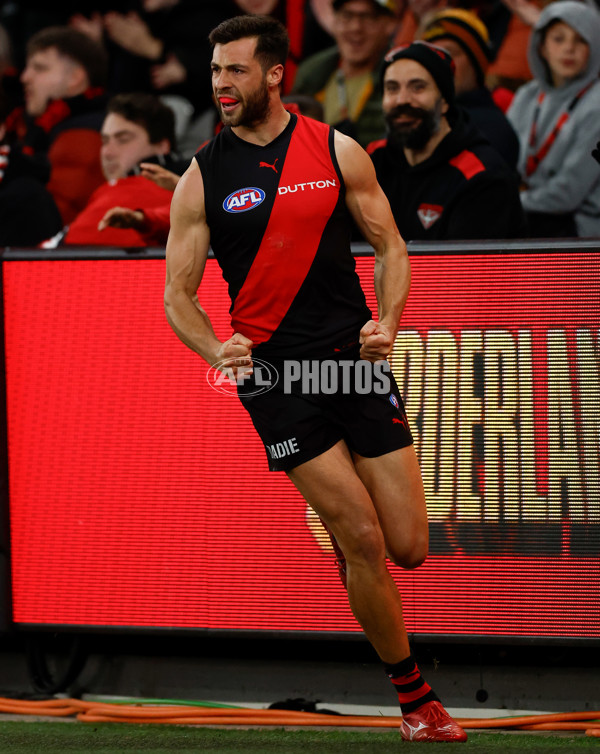 AFL 2025 Round 23 - Essendon v St Kilda - A-61379417