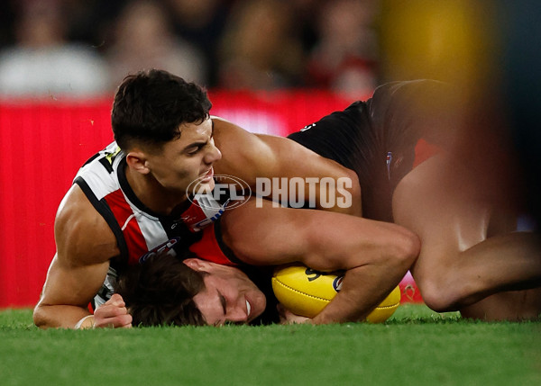 AFL 2025 Round 23 - Essendon v St Kilda - A-61379430