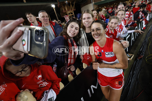 AFLW 2025 Round 01 - Sydney v Richmond - A-61379443