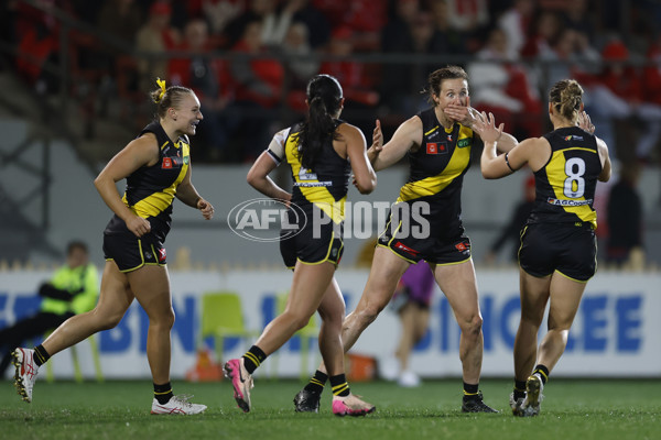 AFLW 2025 Round 01 - Sydney v Richmond - A-61379444