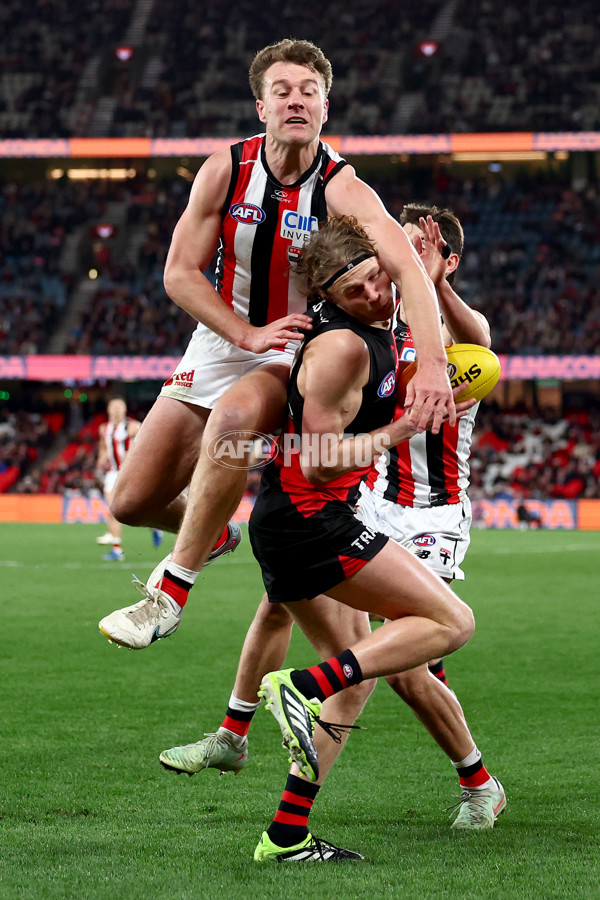 AFL 2025 Round 23 - Essendon v St Kilda - A-61379469