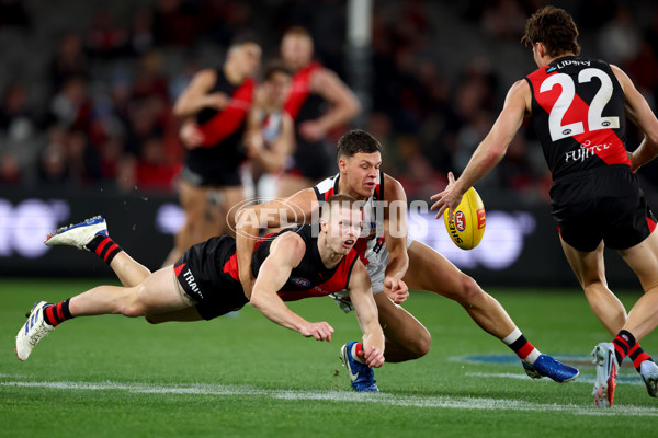 AFL 2025 Round 23 - Essendon v St Kilda - A-61379474