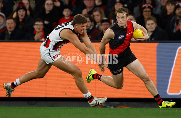 AFL 2025 Round 23 - Essendon v St Kilda - A-61379511