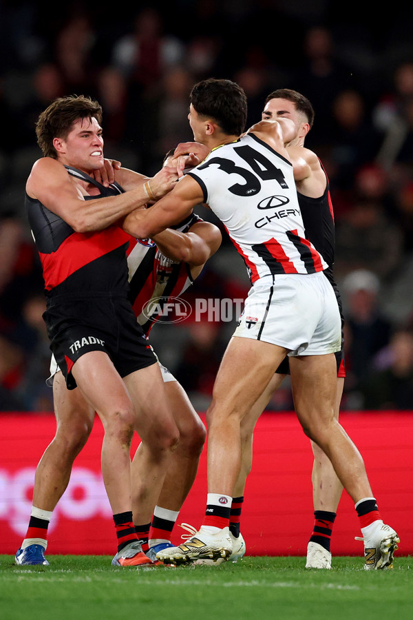 AFL 2025 Round 23 - Essendon v St Kilda - A-61381035