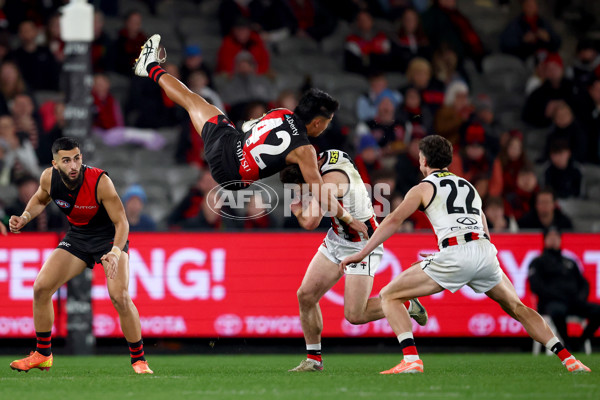 AFL 2025 Round 23 - Essendon v St Kilda - A-61381098