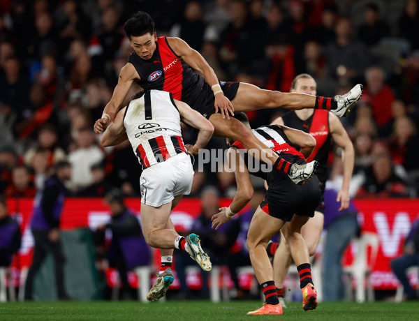 AFL 2025 Round 23 - Essendon v St Kilda - A-61381104