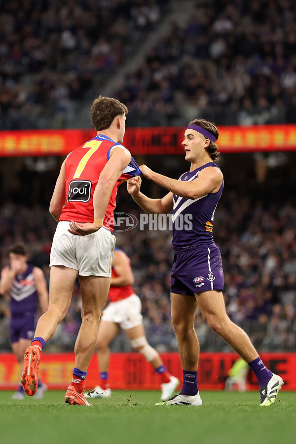 AFL 2025 Round 23 - Fremantle v Brisbane - A-61382452