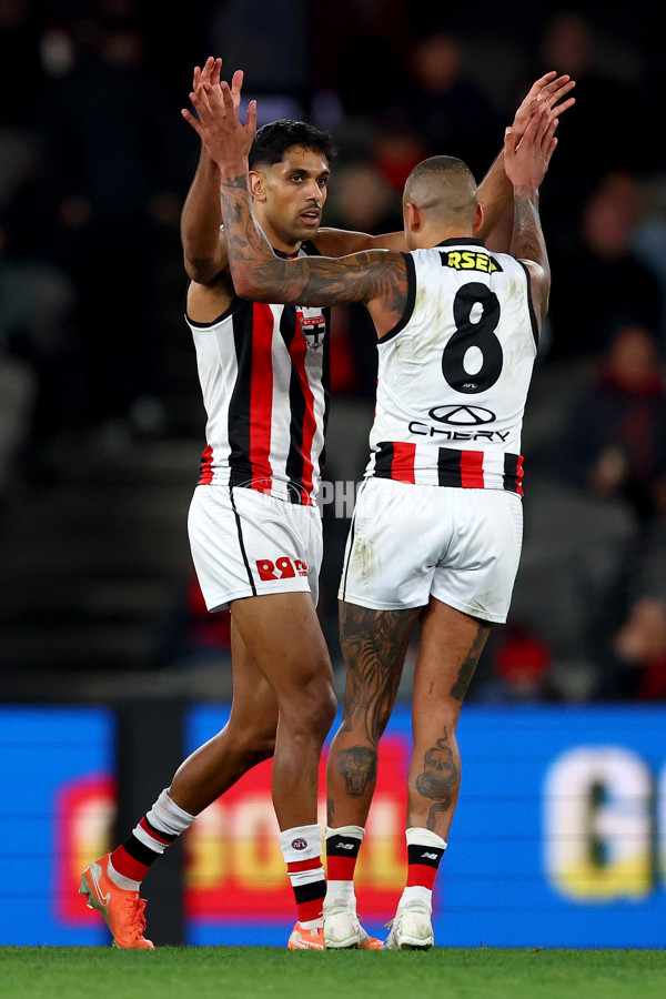 AFL 2025 Round 23 - Essendon v St Kilda - A-61382542