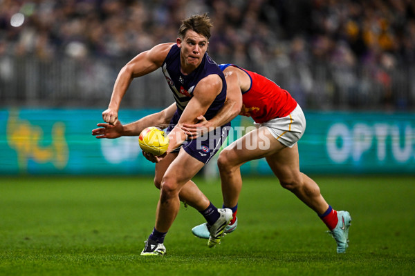 AFL 2025 Round 23 - Fremantle v Brisbane - A-61383694