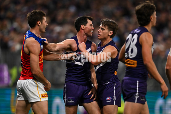 AFL 2025 Round 23 - Fremantle v Brisbane - A-61383696