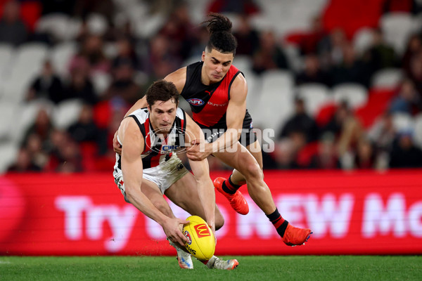AFL 2025 Round 23 - Essendon v St Kilda - A-61383738