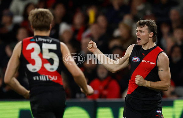AFL 2025 Round 23 - Essendon v St Kilda - A-61383744