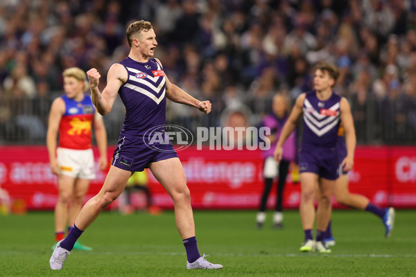AFL 2025 Round 23 - Fremantle v Brisbane - A-61383754