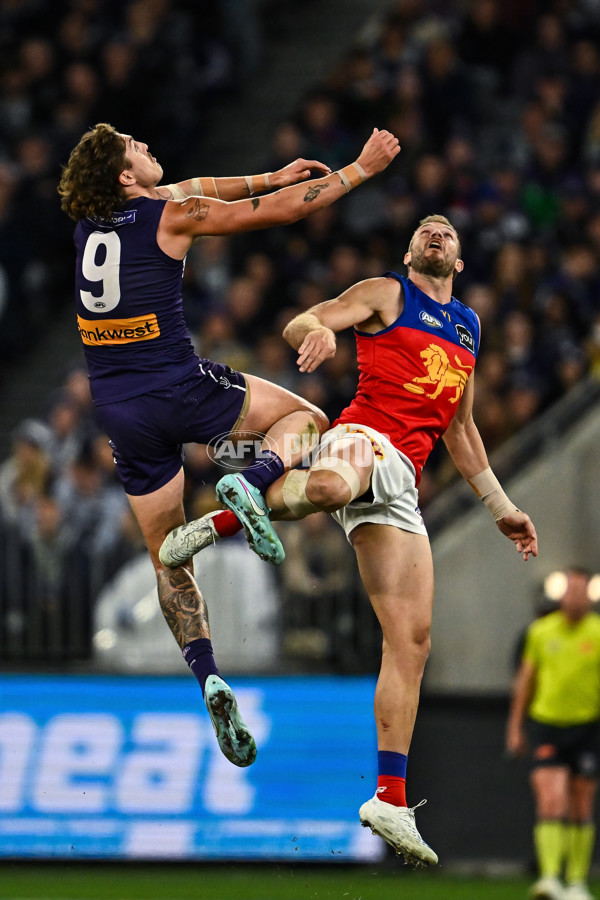 AFL 2025 Round 23 - Fremantle v Brisbane - A-61383758