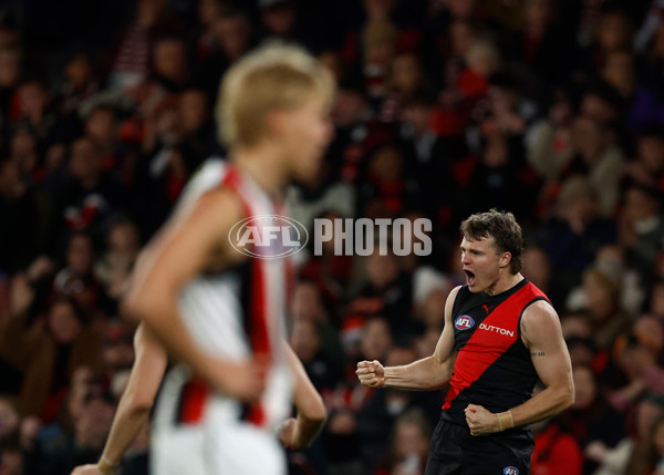 AFL 2025 Round 23 - Essendon v St Kilda - A-61385298