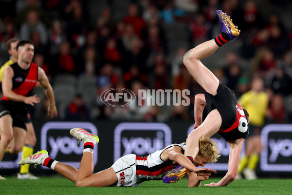AFL 2025 Round 23 - Essendon v St Kilda - A-61385338