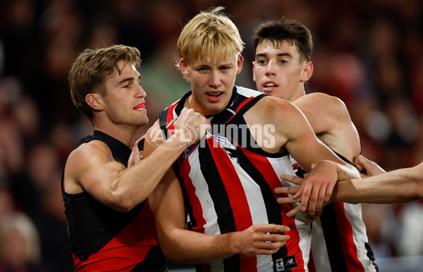 AFL 2025 Round 23 - Essendon v St Kilda - A-61385370