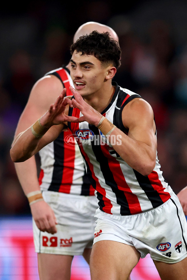 AFL 2025 Round 23 - Essendon v St Kilda - A-61385371
