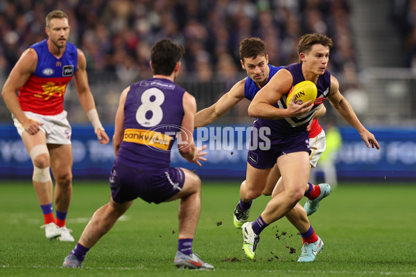 AFL 2025 Round 23 - Fremantle v Brisbane - A-61386188