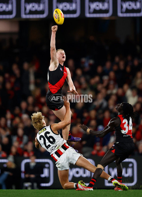 AFL 2025 Round 23 - Essendon v St Kilda - A-61386196
