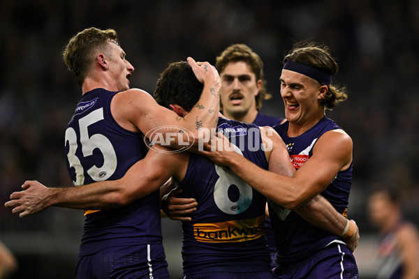 AFL 2025 Round 23 - Fremantle v Brisbane - A-61386221