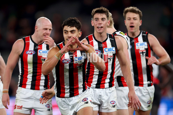 AFL 2025 Round 23 - Essendon v St Kilda - A-61386258