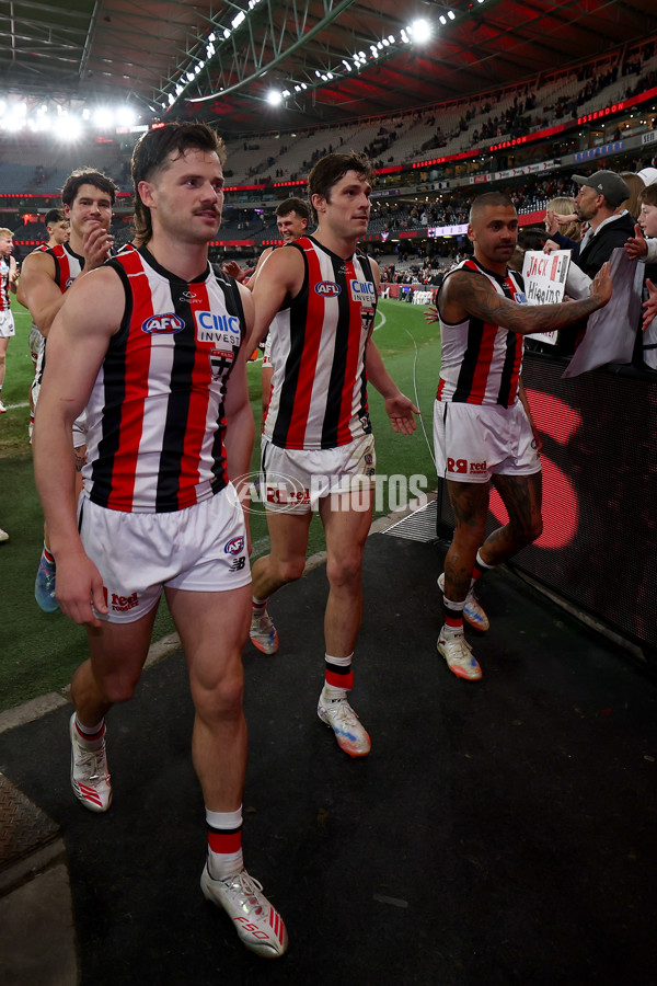 AFL 2025 Round 23 - Essendon v St Kilda - A-61386281