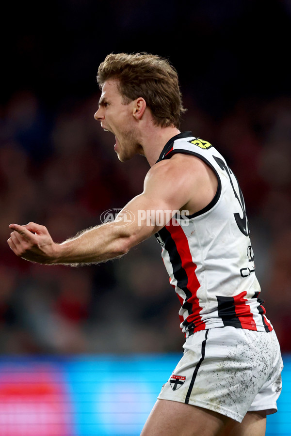 AFL 2025 Round 23 - Essendon v St Kilda - A-61388307