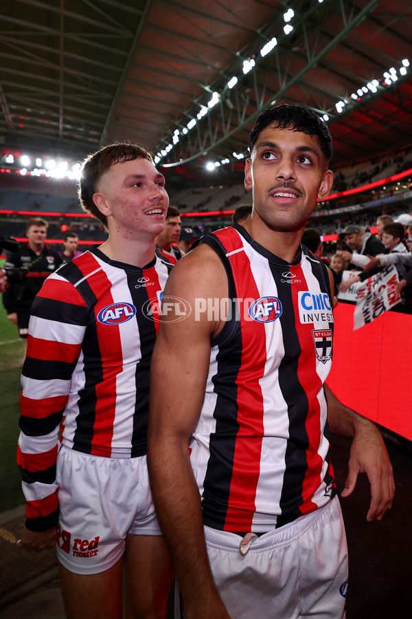 AFL 2025 Round 23 - Essendon v St Kilda - A-61388325