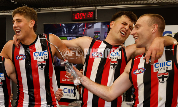 AFL 2025 Round 23 - Essendon v St Kilda - A-61388360
