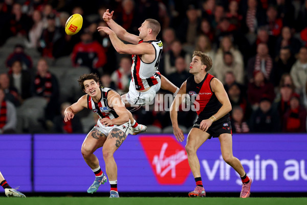 AFL 2025 Round 23 - Essendon v St Kilda - A-61388364