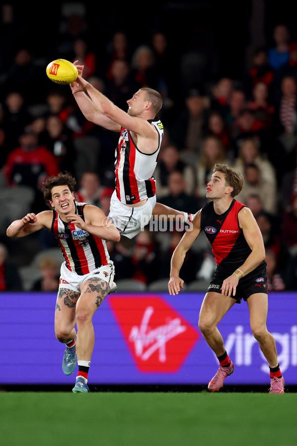 AFL 2025 Round 23 - Essendon v St Kilda - A-61389044