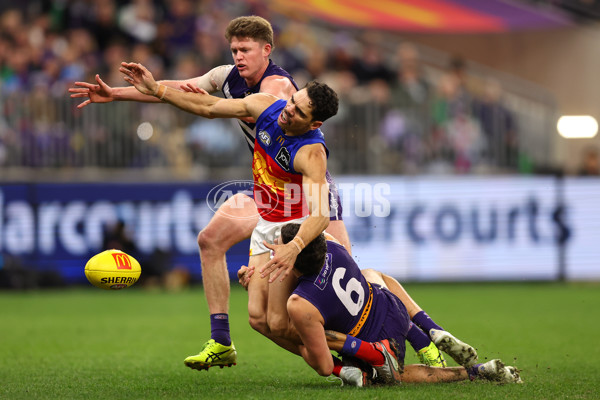 AFL 2025 Round 23 - Fremantle v Brisbane - A-61390858