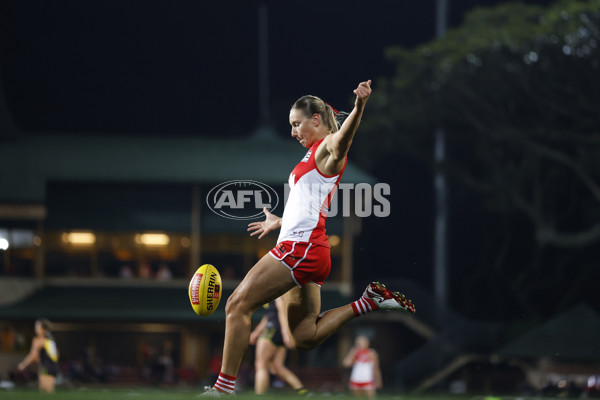 AFLW 2025 Round 01 - Sydney v Richmond - A-61390875