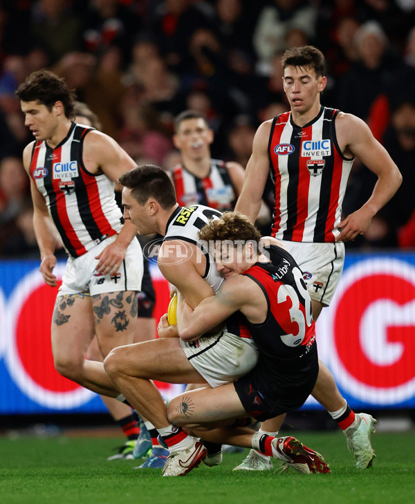 AFL 2025 Round 23 - Essendon v St Kilda - A-61391560