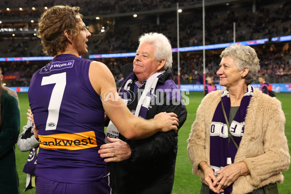 AFL 2025 Round 23 - Fremantle v Brisbane - A-61394516