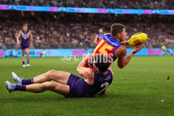 AFL 2025 Round 23 - Fremantle v Brisbane - A-61396319