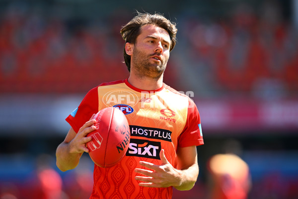 AFL 2025 Round 23 - Gold Coast v GWS - A-61396349