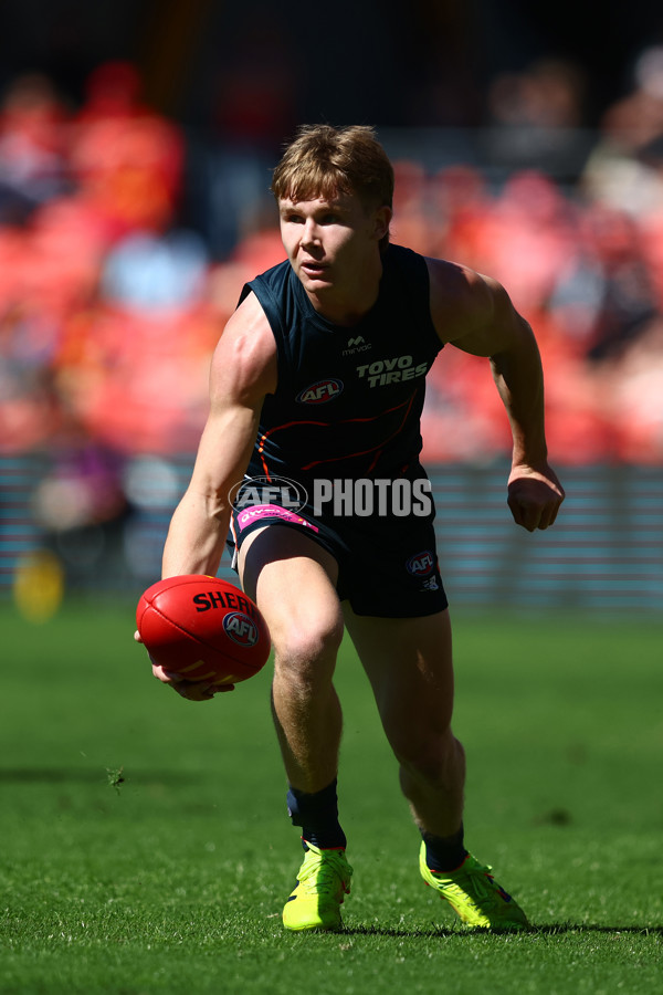 AFL 2025 Round 23 - Gold Coast v GWS - A-61399343