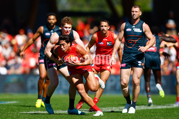 AFL 2025 Round 23 - Gold Coast v GWS - A-61399353