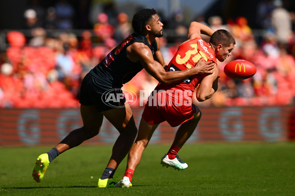 AFL 2025 Round 23 - Gold Coast v GWS - A-61402131