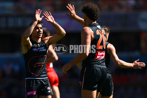 AFL 2025 Round 23 - Gold Coast v GWS - A-61402566