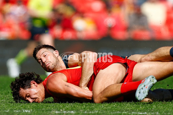 AFL 2025 Round 23 - Gold Coast v GWS - A-61404779