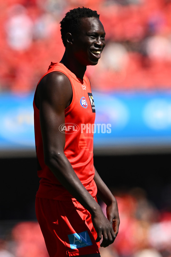 AFL 2025 Round 23 - Gold Coast v GWS - A-61404839