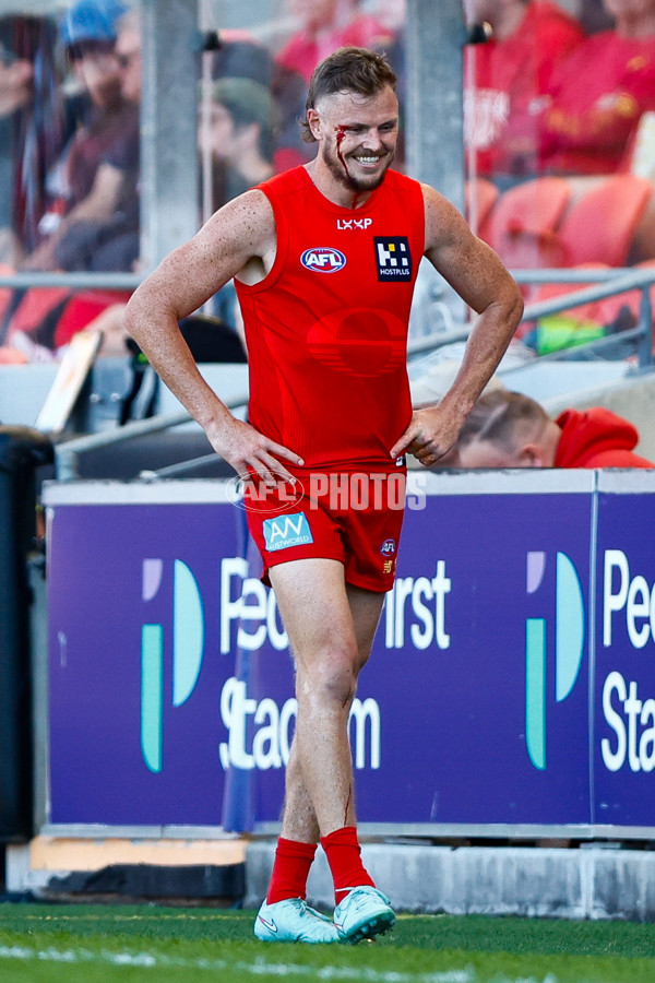 AFL 2025 Round 23 - Gold Coast v GWS - A-61407677