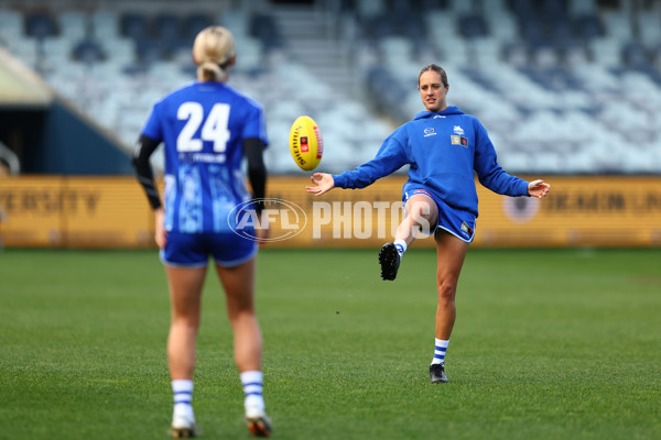 AFLW 2025 Round 01 - Geelong v North Melbourne - A-61407902