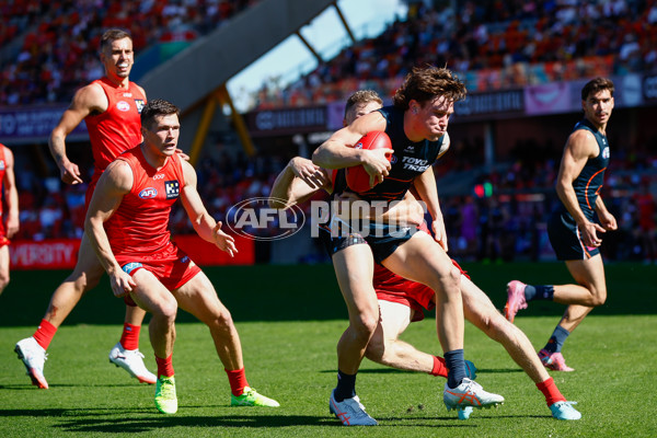 AFL 2025 Round 23 - Gold Coast v GWS - A-61407928