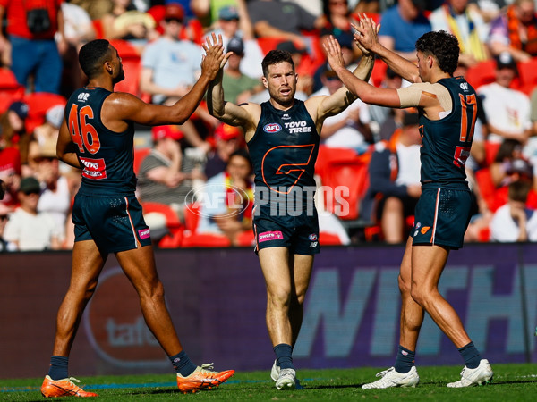 AFL 2025 Round 23 - Gold Coast v GWS - A-61410065
