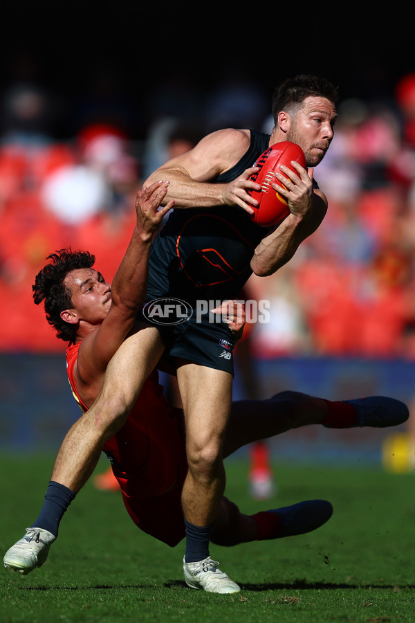 AFL 2025 Round 23 - Gold Coast v GWS - A-61410112
